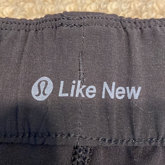 ❌SOLD❌ Lululemon On The Fly Pant - Picture 5 of 10